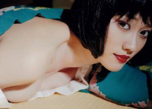 Risa Yoshiki Saaya Anri Sugihara Fumina Suzuki Mikie Hara SKE48 [Playboy Semanal] 2012 No.52 Fotografia