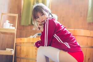[Net Red COSER] Blogger anime Chiyo Ogura w - bộ đồ thể dục màu đỏ