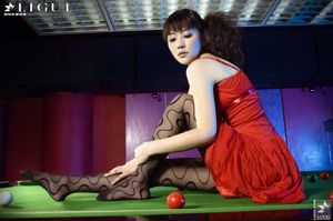 Model Mi Huimei "The Braking Machine in the Billiard Room" [Ligui LiGui] Photo of beautiful legs and jade feet