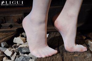 Modelo Wenxin "A Tentação da Seda Branca" [丽 柜 LiGui] Fotografia de Belas Pernas e Pés de Jade