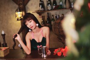 [台湾网红美女] Kitty 2017圣诞女郎 聖誕酒館